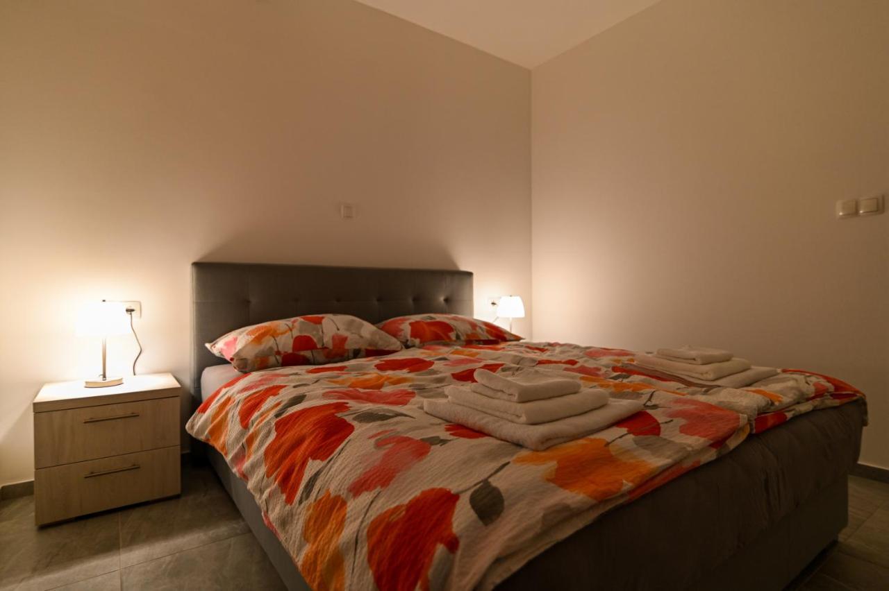 Luxury Apartment With Swimming Pool Ana Trogir Zewnętrze zdjęcie