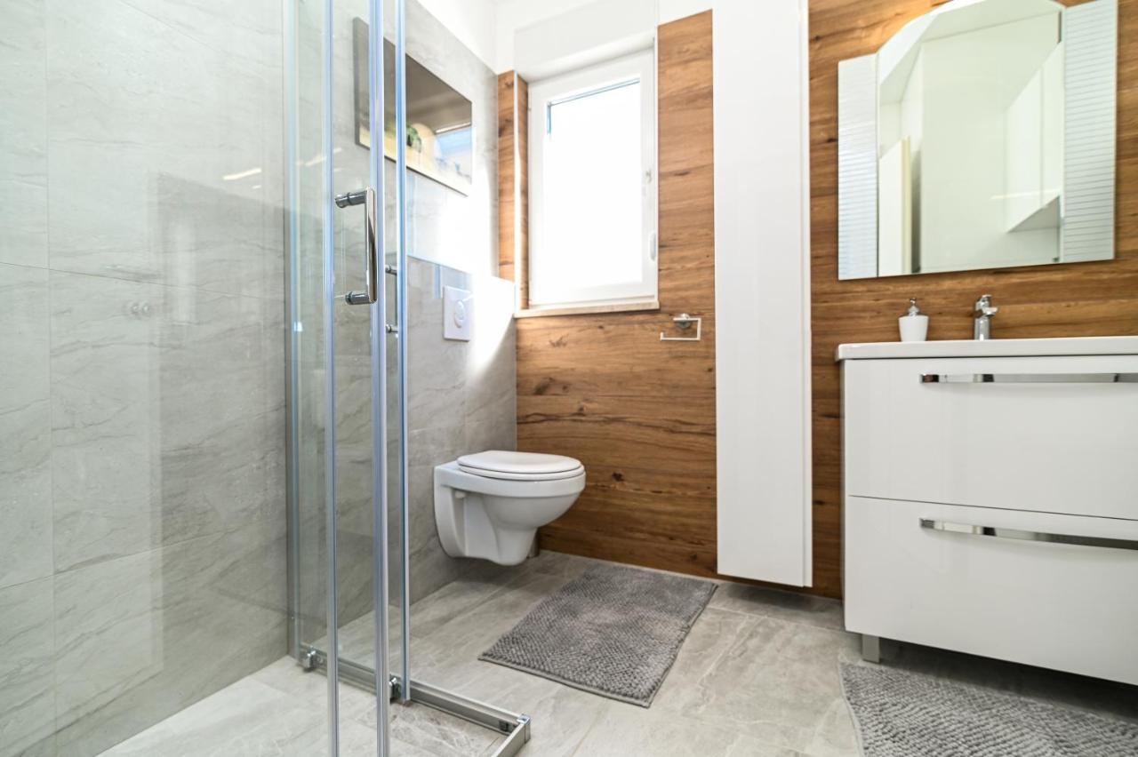 Luxury Apartment With Swimming Pool Ana Trogir Zewnętrze zdjęcie
