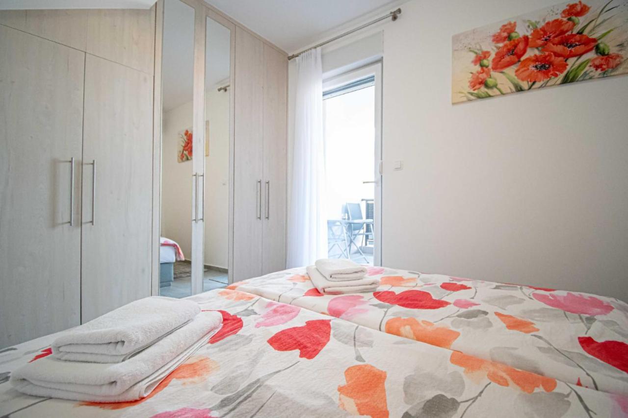 Luxury Apartment With Swimming Pool Ana Trogir Zewnętrze zdjęcie