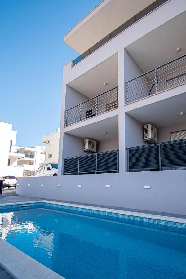 Luxury Apartment With Swimming Pool Ana Trogir Zewnętrze zdjęcie